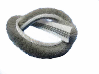 REG 107 щеточный уплотнитель 7*6 мм  СЕРЫЙ (400)