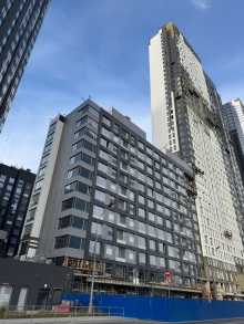 уплотнитель frk 24 на фасад жилого дома в ЖК Headliner, г. Москва 