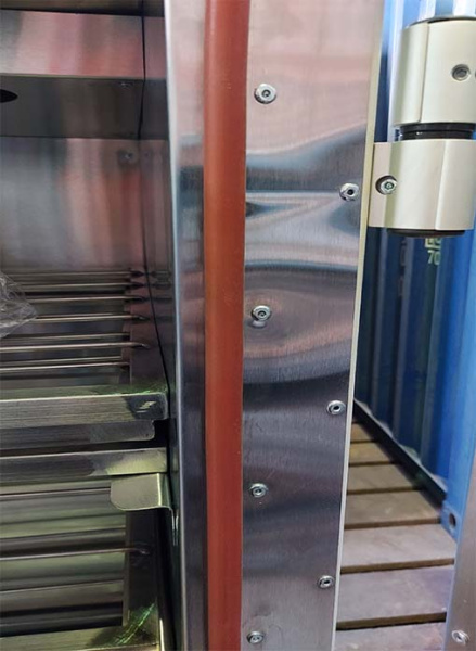 ВИГЕ 754152.035 для двери термошкафа  Р-образный силиконовый уплотнитель