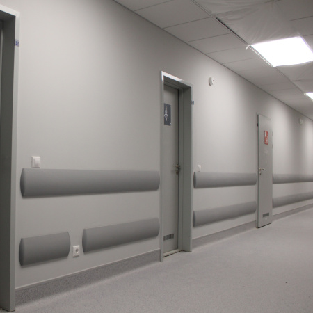 Отбойник на алюминиевом каркасе полукруглый с классом пожарной опасности КМ 1